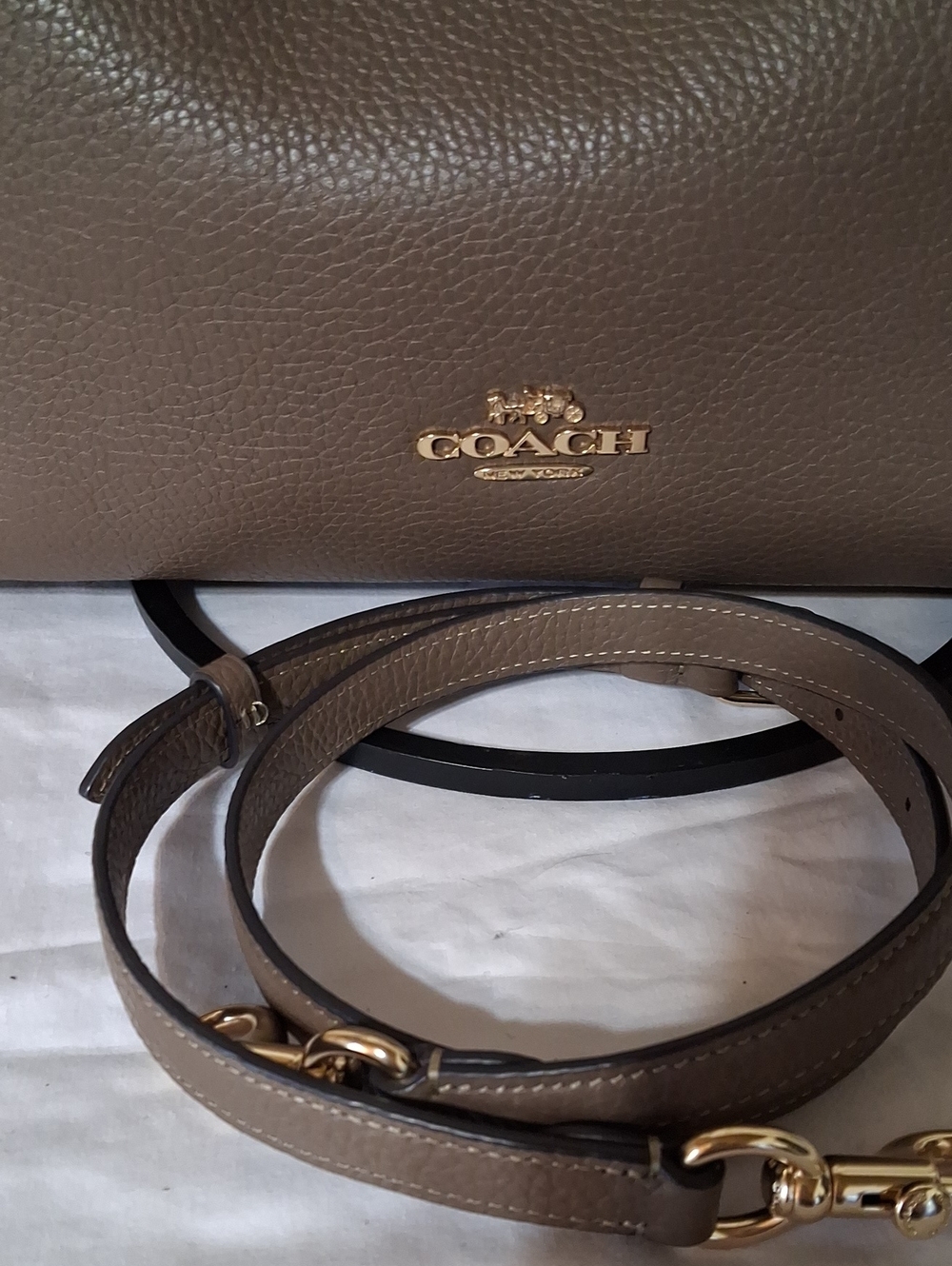 COACH Stone Color Leather Large Laurel Shoulder Bag Gold Tone Hardware - Picture 2 of 16